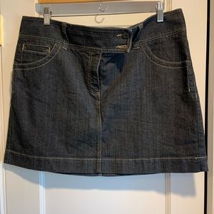 Loft size 16 denim skirt. Like new.